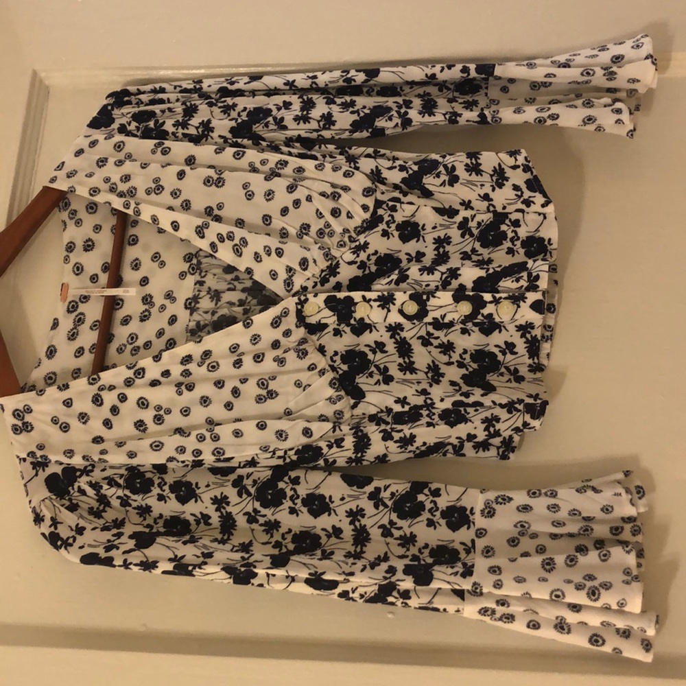 Cute summery blouse